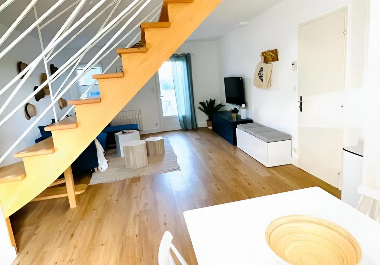 Bord De Mer, Maison Paisible Et Renovee A Penvins Sarzeau France